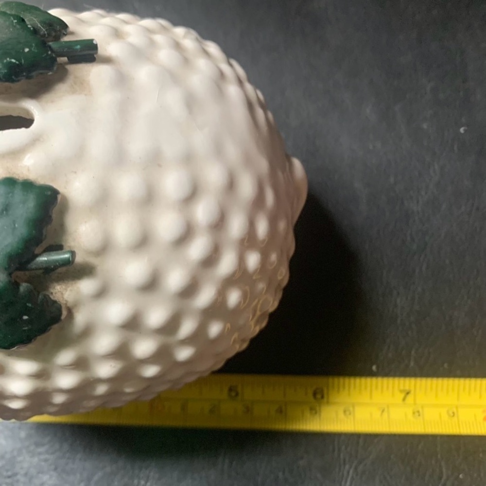 Vintage Milk glass Hobnail Lefton Piggy bank - Picture 6 of 9